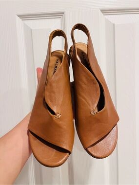 Halmanera Women's Tan Leather Slingback Italian Leather Sandals Size 40